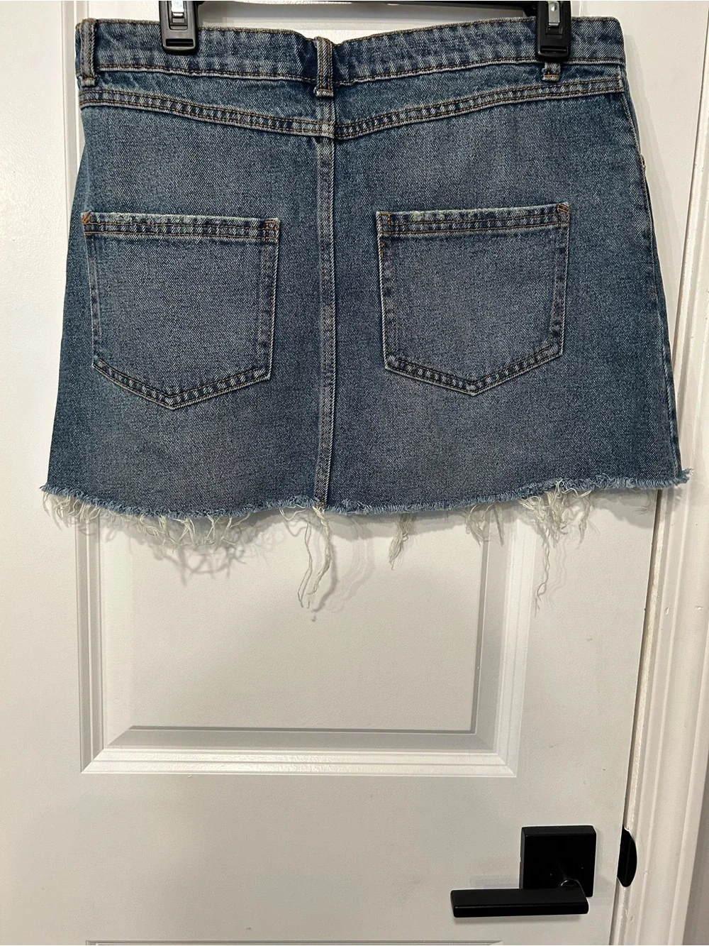 Frayed Hem Denim Mini Skirt - Blue